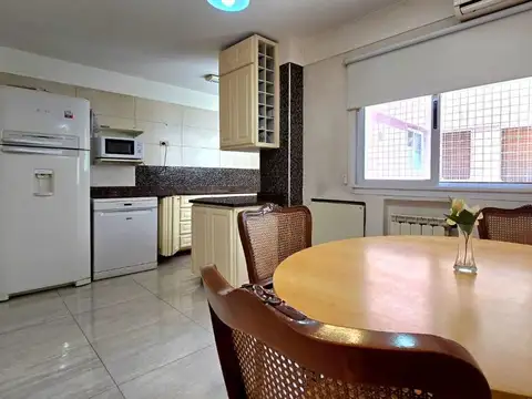 Departamento 5 ambientes con 3 baños