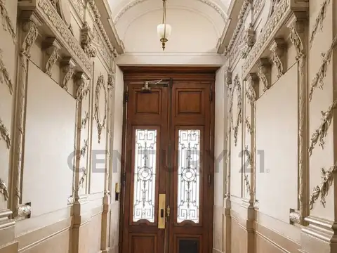 Departamento en Venta de 6 ambientes