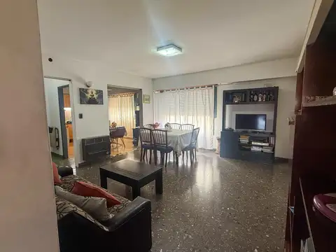 Casa en Venta en Ramos Mejía, USD 239.000
