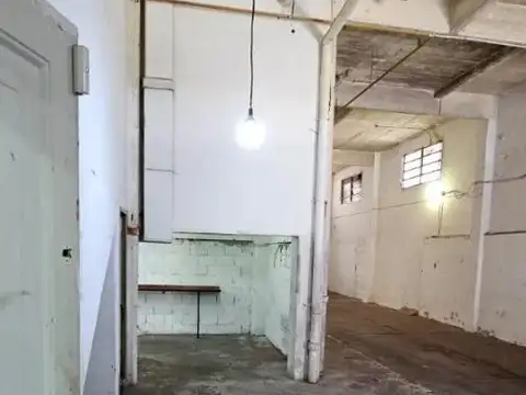 Avelino Díaz 2400