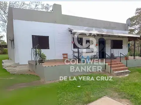 CASA Y QUINCHO EN ARROYO LEYES. CON BAJADA AL RIO. KM