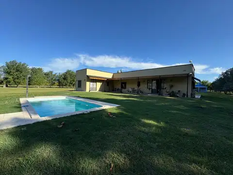 Hermosa casa, Club de Campo Aguas Dulces, V. Elisa