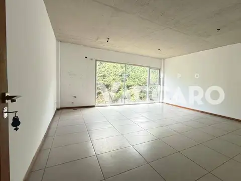 Oficina en Alquiler en Paso del Rey, $ 450.000