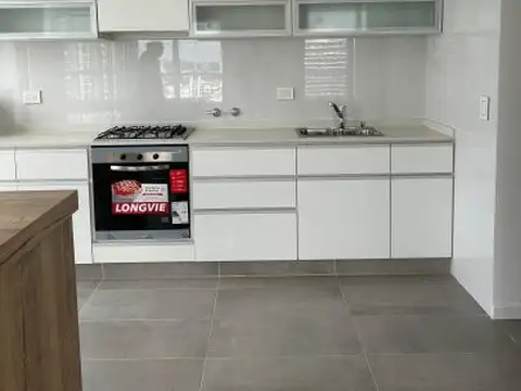 Departamento 4 ambientes con 3 baños