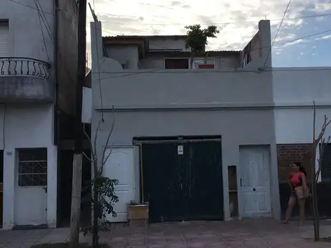 Depto Tipo Casa en Venta en Caseros, USD 155.000