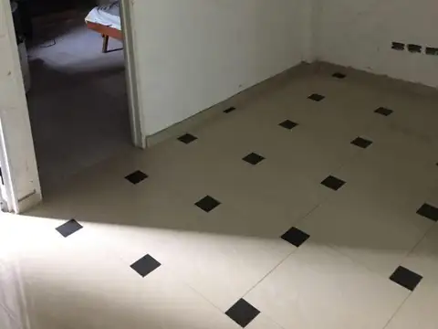 Depto Tipo Casa 4 ambientes con 2 baños