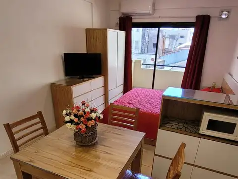 Departamento en Alquiler Temporal en Monserrat, $ 750.000