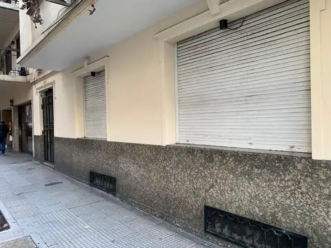 Local en Venta en Recoleta, USD 230.000
