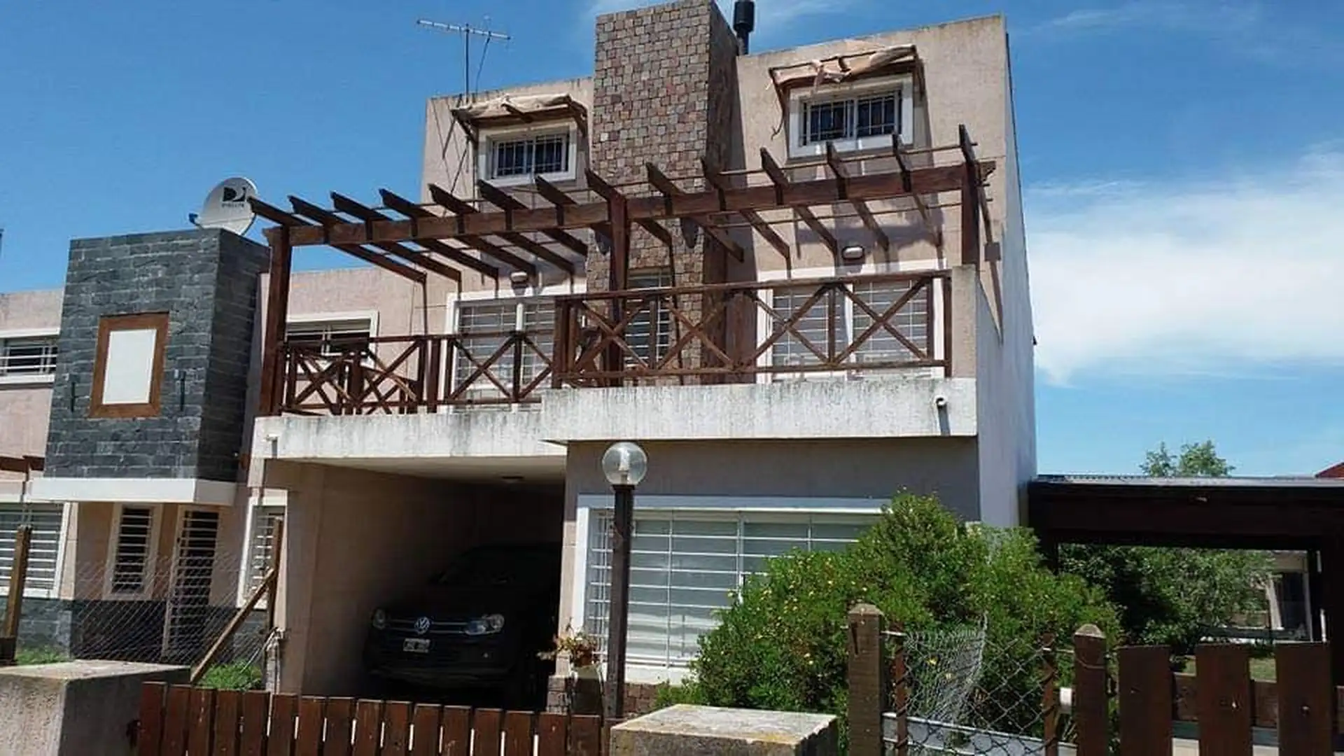 Venta de Casa en PH 4 AMBIENTES en Los Acantilados