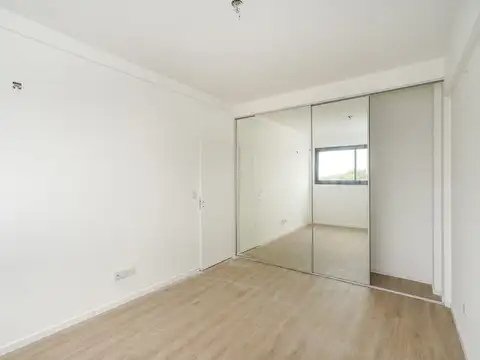 Venta Depto 2 amb balcón y terraza Montecastro