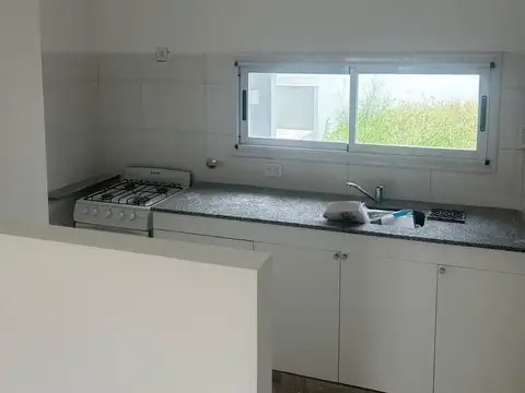 Duplex a estrtenar de 2 dormitorios.