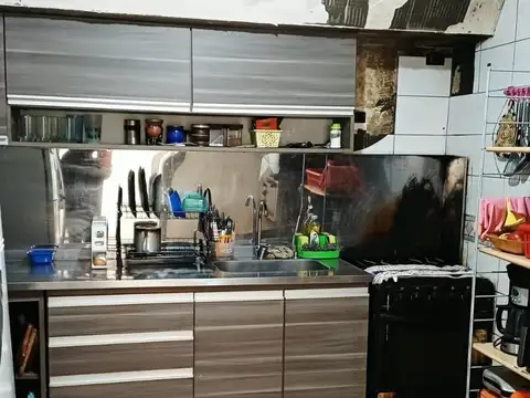 Casa en Venta en Parque Chacabuco, USD 110.000