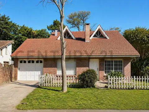 CASA 3 AMBIENTES EN VENTA,RESERVA FORESTAL ATLÁNTIDA