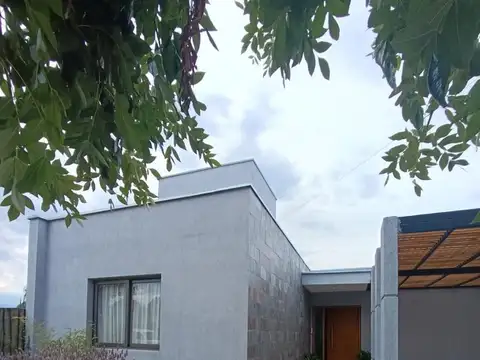Casa en Venta en Lujan de Cuyo, USD 135.000