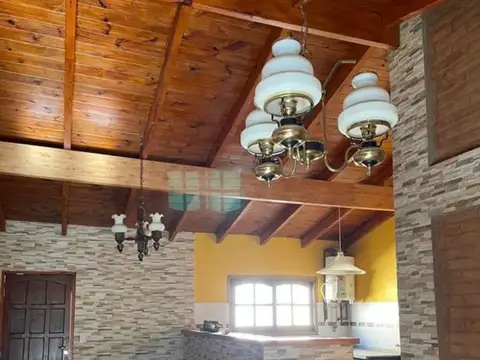Casa en Venta con 1 cochera