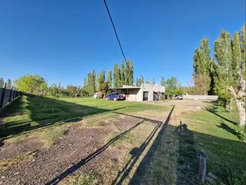 VENTA CASA QUINTA 3 DORM. PILETA 5 HA, FDEZ ORO