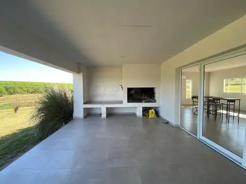 Terreno en Venta en Los Nogales, USD 15.400