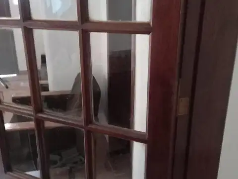 Casa en Alquiler con 1 cochera