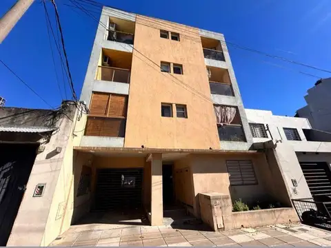venta Departamento 2 ambientes con cochera
