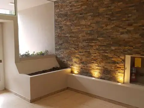 Dpto de 1 dormitorio bien ubicado en zona centrica baño, cocina separada, lavadero separado, placard