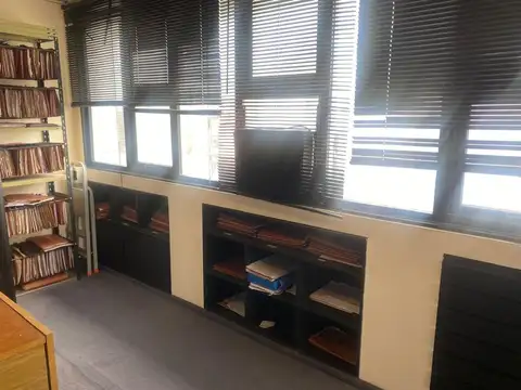 VENTA OFICINA ZONA CENTRO EXCELENTE VISTA