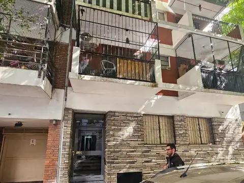 Cuba 2700, Piso 3