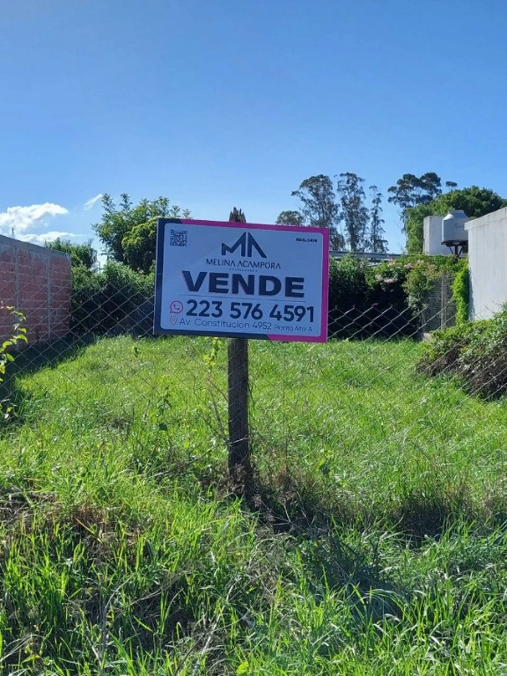 Lote en venta 230m² en Barrio Los Tilos