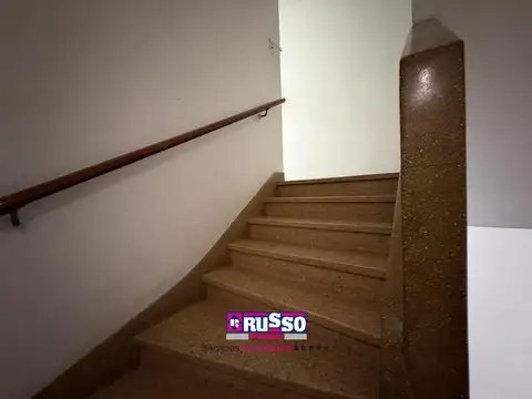 Depto Tipo Casa en Alquiler 50 años