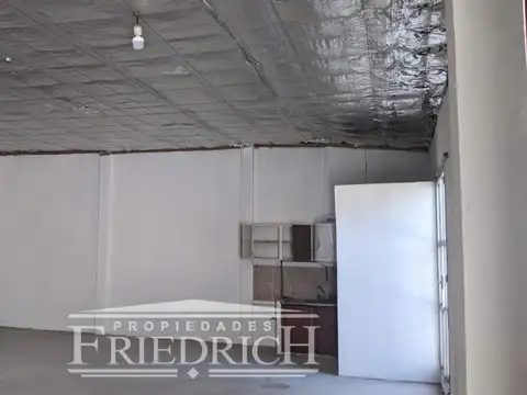 GALPÓN EN VENTA - CENTRO GRAL. RODRIGUEZ