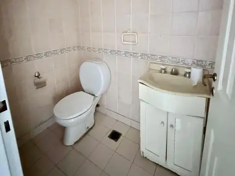 CASA INTERNA EN VENTA  