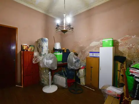 Depto Tipo Casa en Venta 70 años