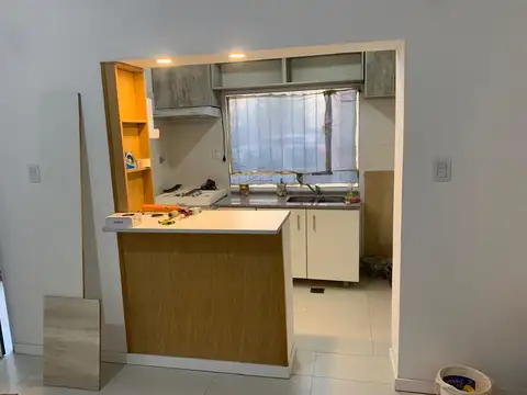 Depto Tipo Casa en Alquiler en Haedo, $ 650.000