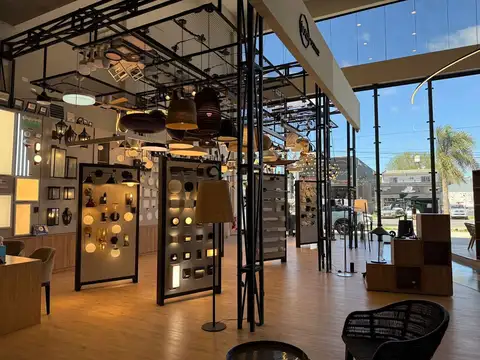 Local en Alquiler en Belen De Escobar, USD 2.800