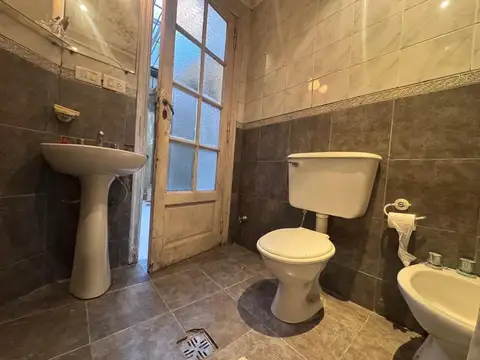 Depto Tipo Casa en Venta 57 años