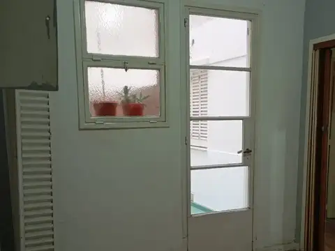 Depto Tipo Casa en Venta 70 años