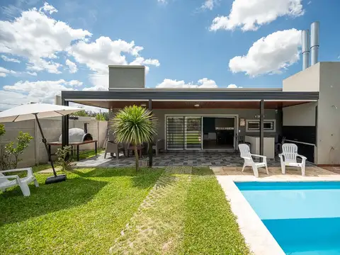 VENTA QUINCHO CON PILETA EN TIERRA DE SUEÑOS