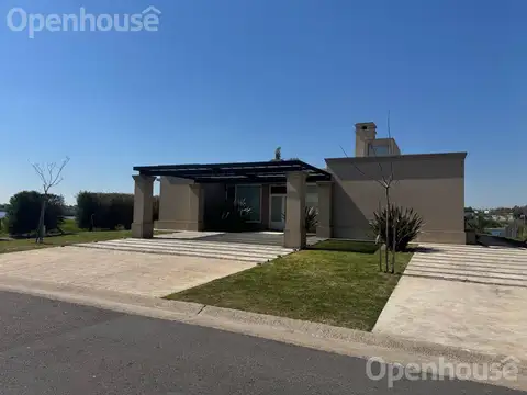 Casa en Venta en San Sebastián, USD 240.000