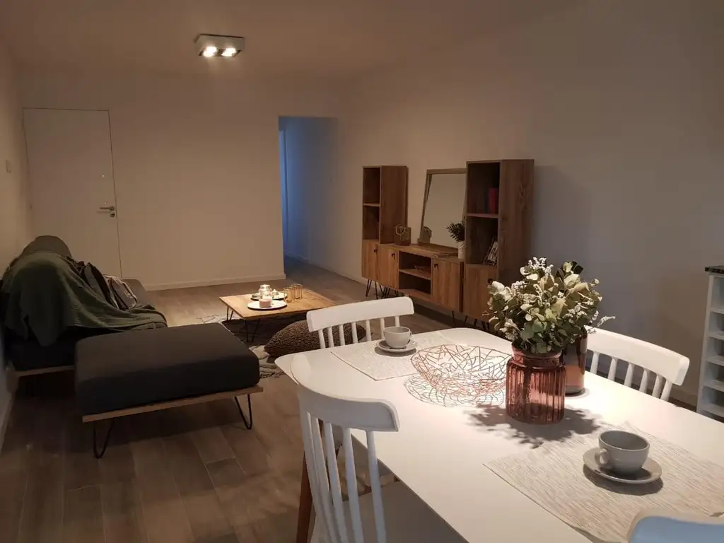 Gandhi 28 de  2 y 3 Dormitorios