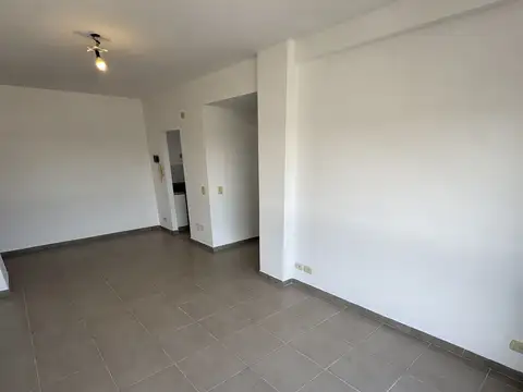 Departamento en Alquiler en Centro, $ 600.000
