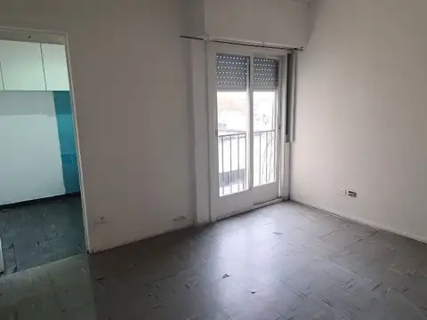 Departamento  en Alquiler en Sáenz Peña, Tres de Febrero, G.B.A. Zona Oeste