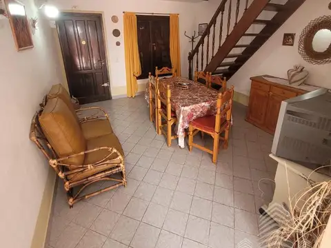 Depto Tipo Casa 3 ambientes con 1 baño