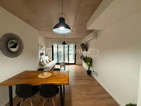 Agora I