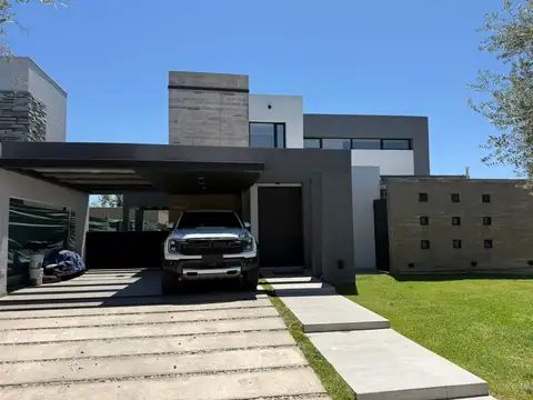 ALQUILER CASA BARRIO CIRO DE VIEYTES MAIPU