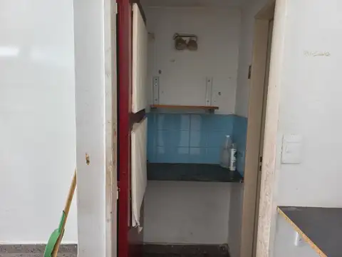 Local en Alquiler en Centro, $ 400.000