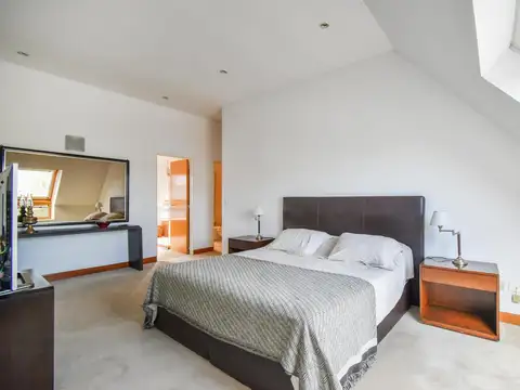 Departamento en Venta con 2 cocheras