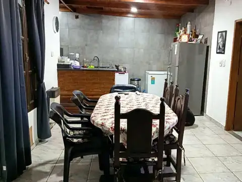 CASA 2 DORMITORIOS SAUCE VIEJO ZONA EL MATE
