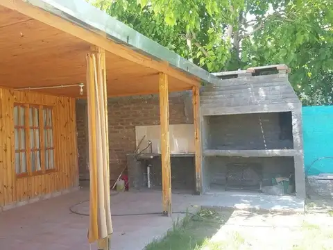 Casa 3 ambientes con 1 baño