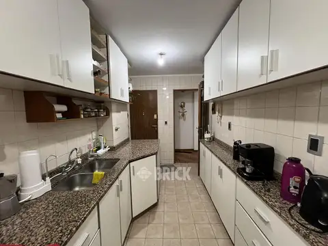 Departamento 4 ambientes con 2 baños