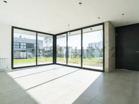 Casa en venta en City Bell el Quimilar, en complejo, 3 dormitorios