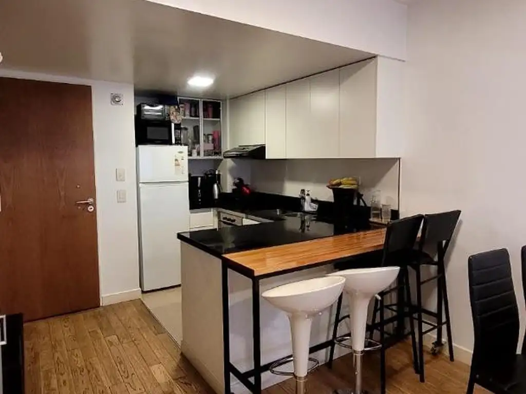 Pico 2329 , Piso 9